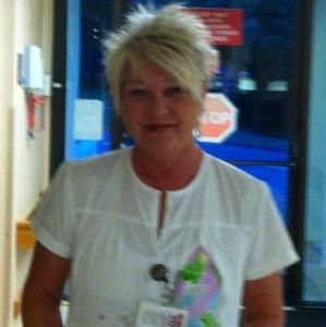 Meet your Posher, Dinah